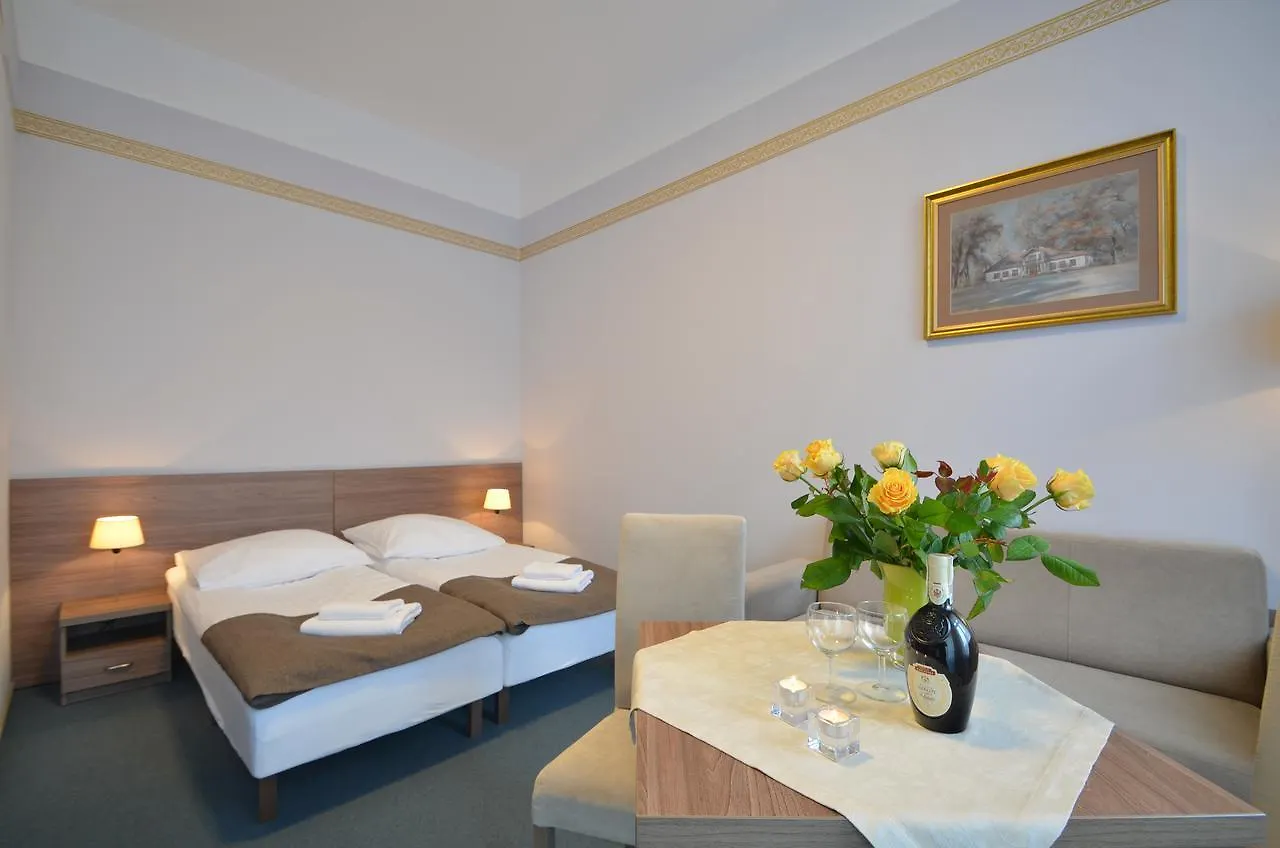 Hotel Zorza Kołobrzeg 2*,  Πολωνία